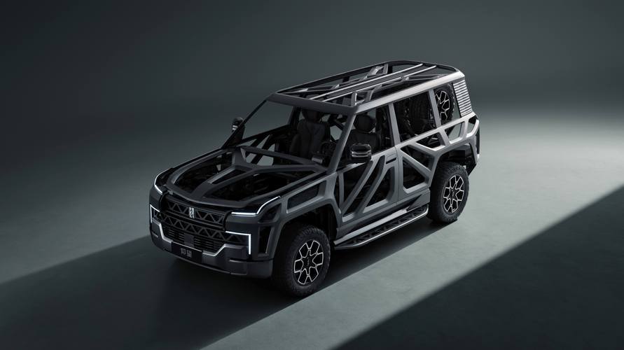 东莞96仰望U8硬派越野的科技魅力，国能汽车对传统燃油车市场的冲击